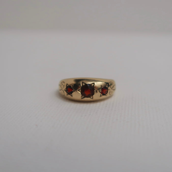 Vintage Garnet Gypsy Ring