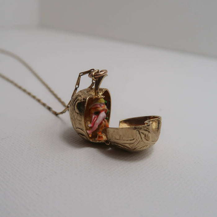 9ct Adam & Eve Opening Apple Charm
