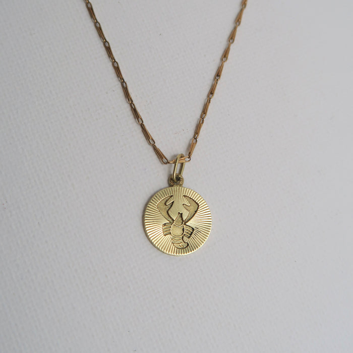 9ct Lobster Pendant