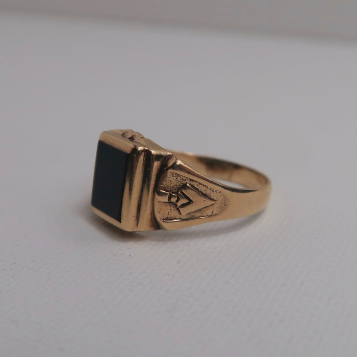 Chunky Onyx Signet