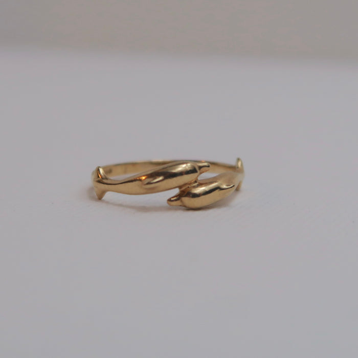 Dolphin Ring