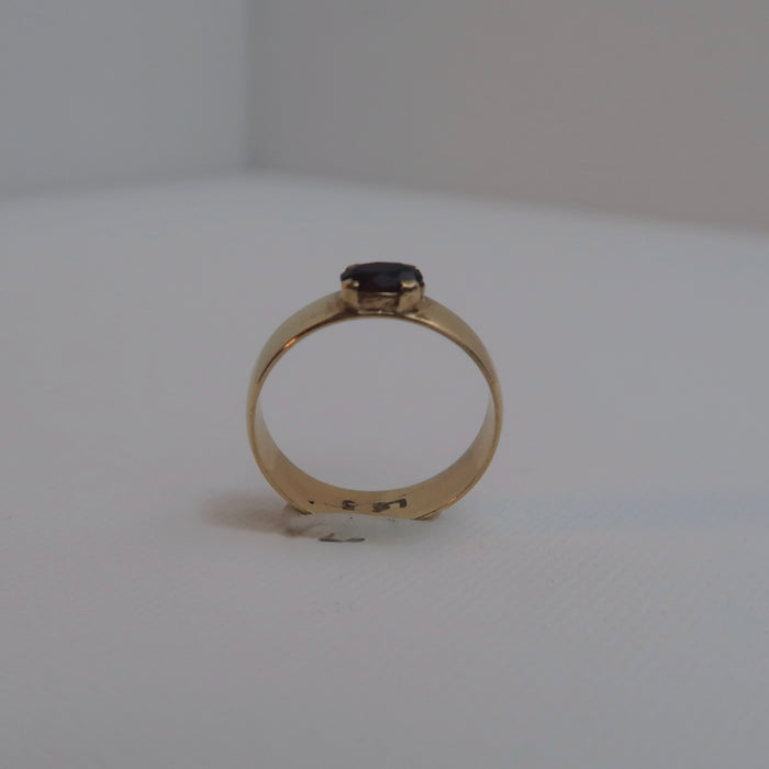 Garnet Ring