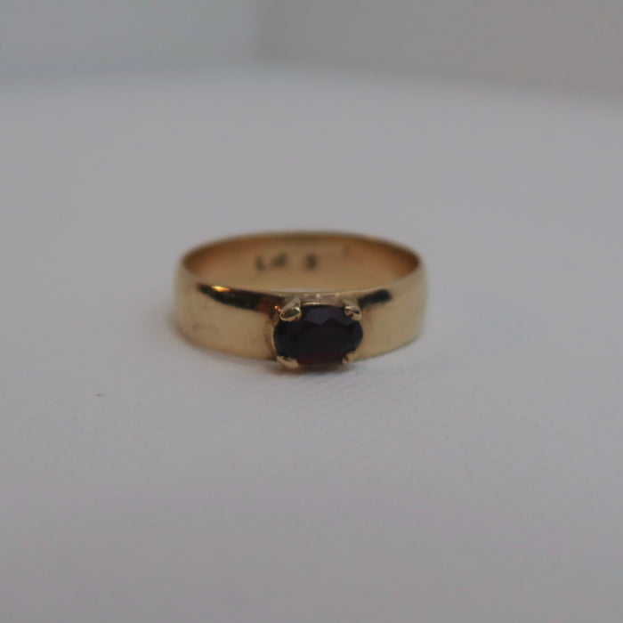 Garnet Ring