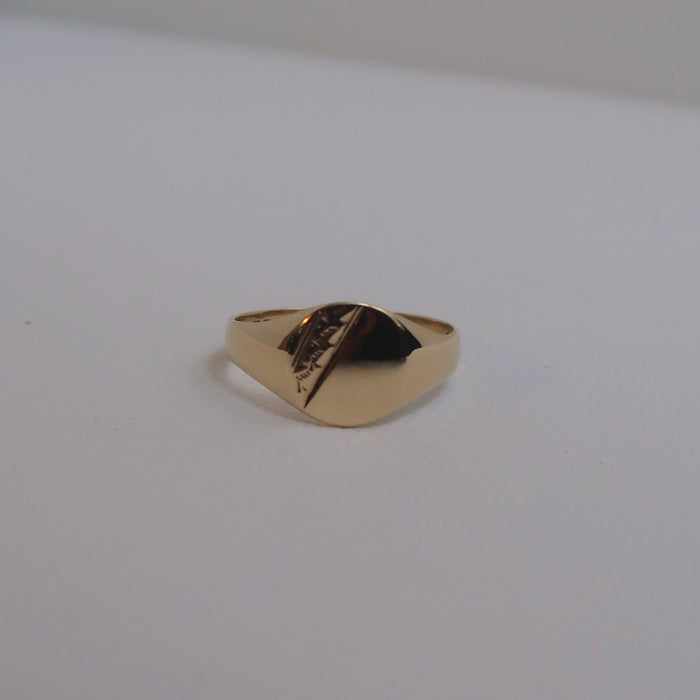 Engraved Signet