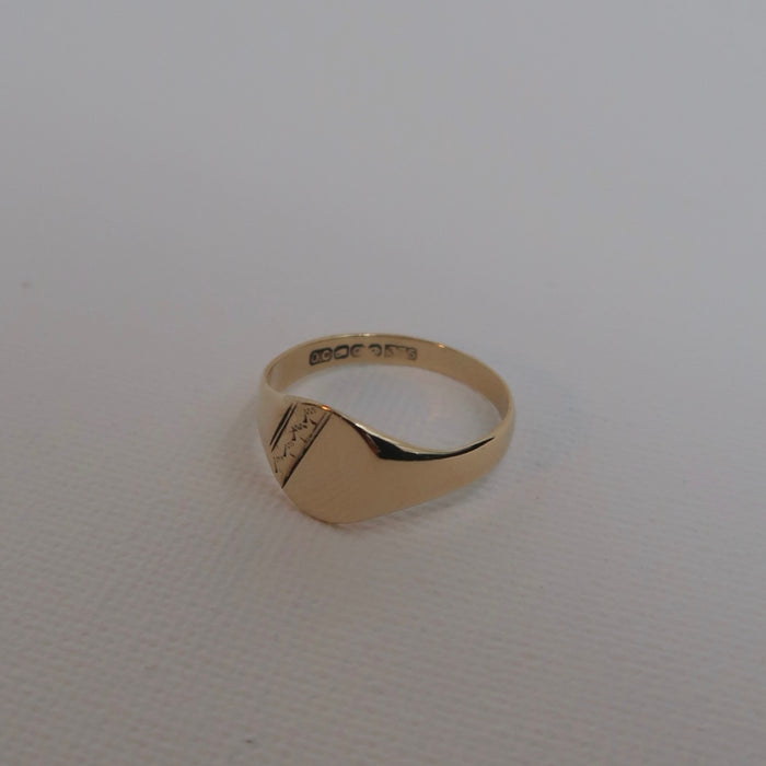 Engraved Signet