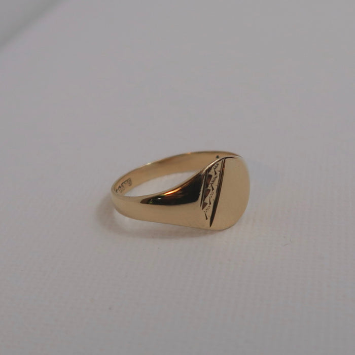 Engraved Signet