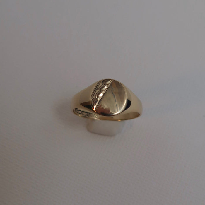 Engraved Signet
