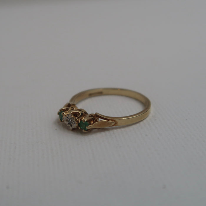 Vintage 3 Stone Emerald & Diamond Ring