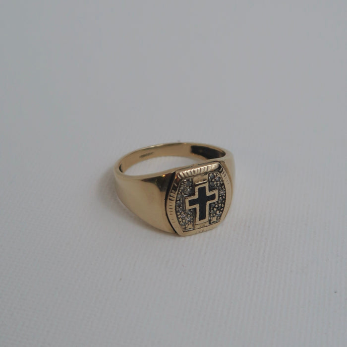 Diamond & Onyx Cross Ring