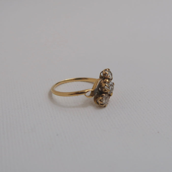 CZ 3 Stone Twist Ring