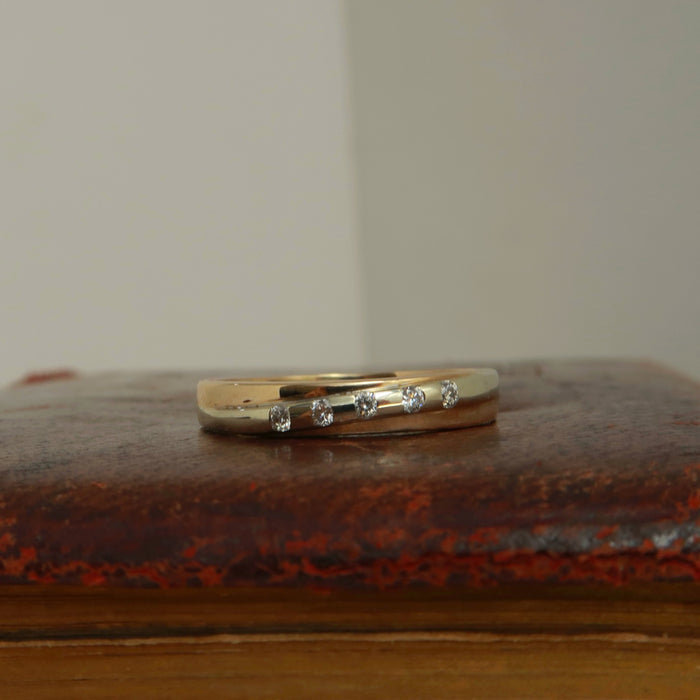 Gold Five-Stone CZ Wave Ring
