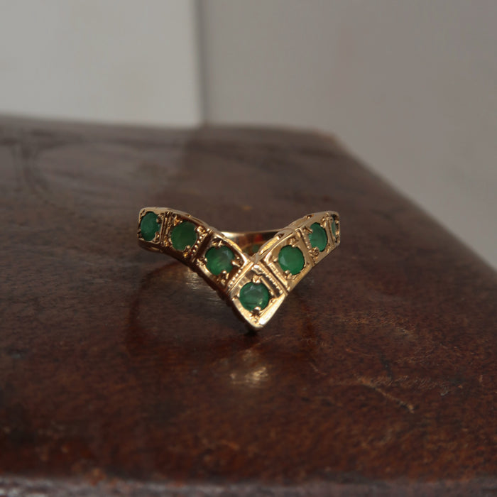Emerald V Ring (1979)