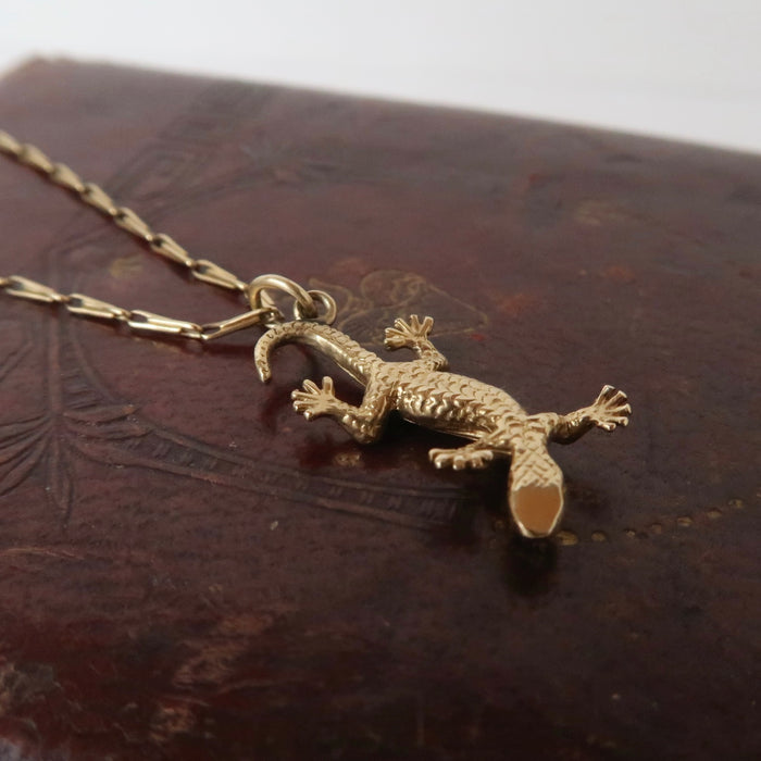 9ct Gecko Pendant