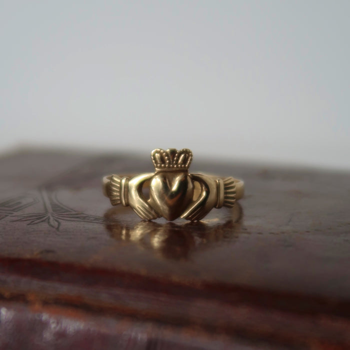 Vintage Claddagh (Size T 1/2)