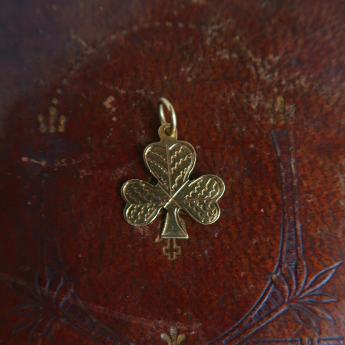 Shamrock Pendant (Larger size)