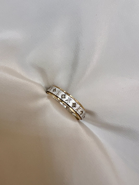 9ct and Silver stone set band