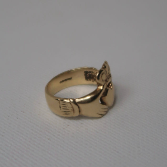 Chunky Vintage Claddagh