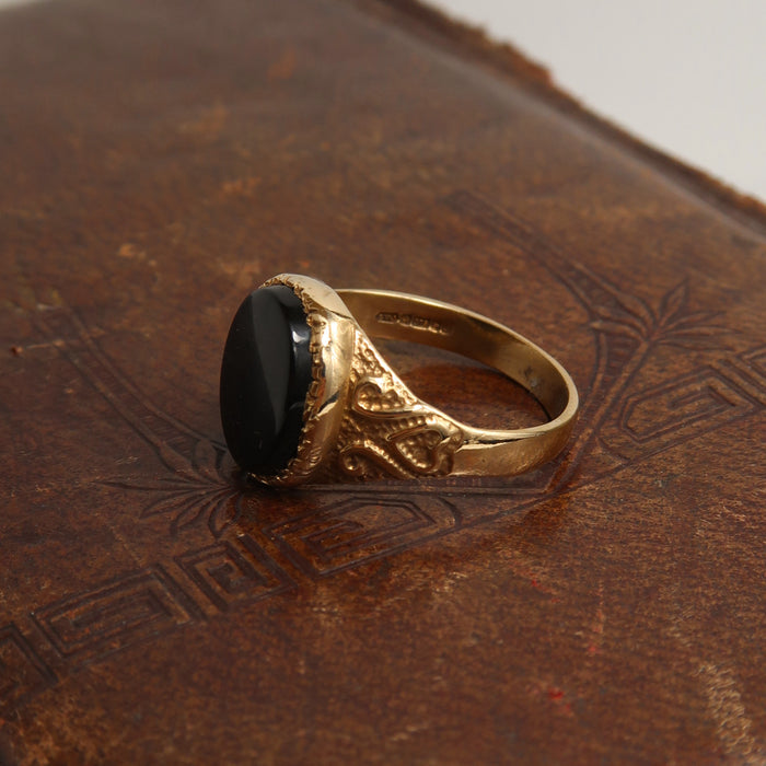 Fancy Onyx Signet (1983)