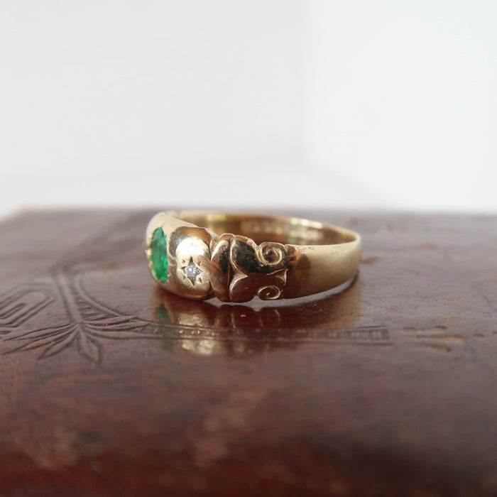 Emerald & Diamond Ring