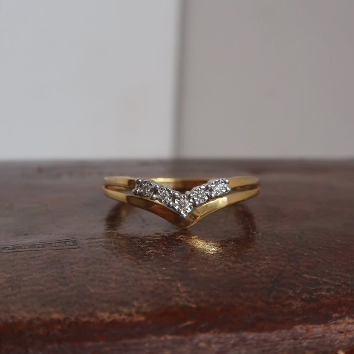 Minimalist V-Shaped Diamond Band