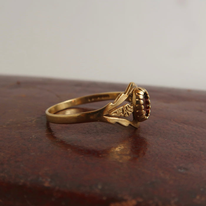 Vintage Garnet Oval Ring