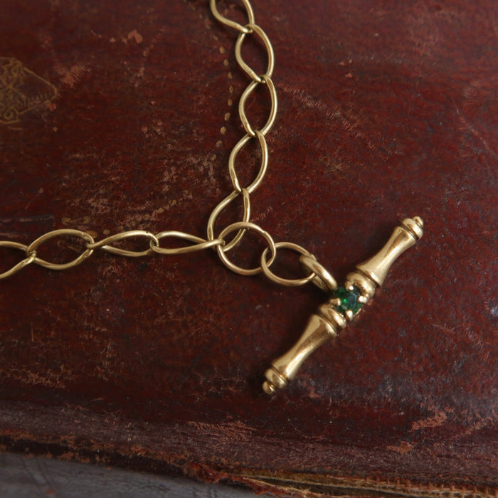 Vintage Link Bracelet with Emerald Set T-Bar