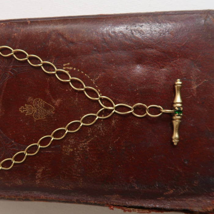 Vintage Link Bracelet with Emerald Set T-Bar