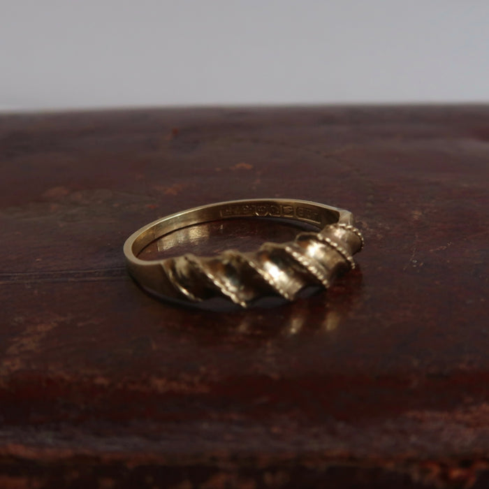 Twist Band Ring